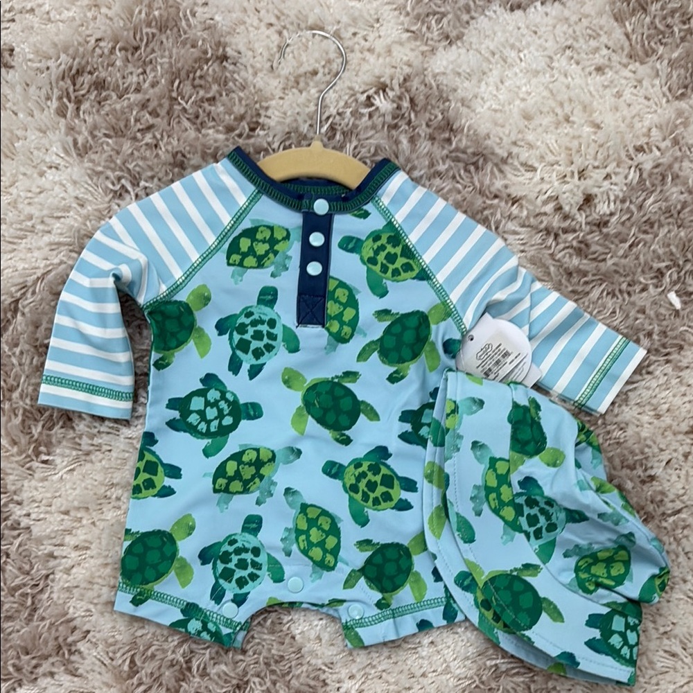 NWT BABY BOYS' TURTLE RASH GUARD SET